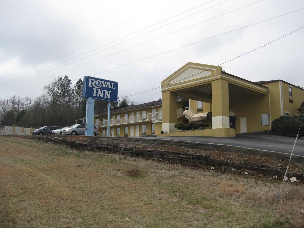 Royal Inn Sparta Buitenkant foto