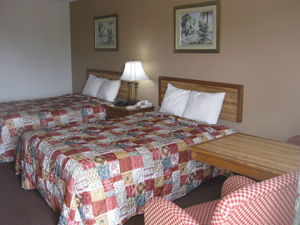 Royal Inn Sparta Buitenkant foto